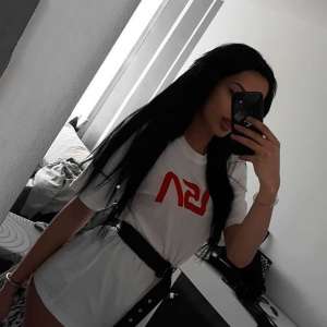 Sınırsızlıkda profesyonel olan Ayla