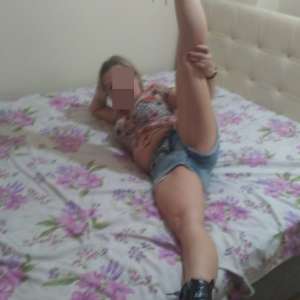 Sürekli sevişmek isteyen Nataşa