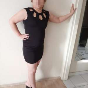 Yaşattığıyla beyefendilerin aklını başından alan Leyli